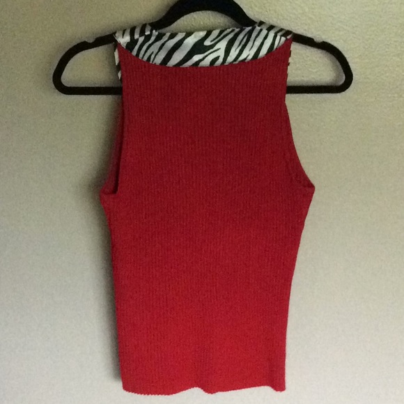 Last chance...huge price drop.Dressy zip tank top - Picture 5 of 6
